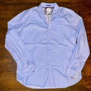 Denim & Flower XL blue & white print shirt. Super soft, excellent condition.